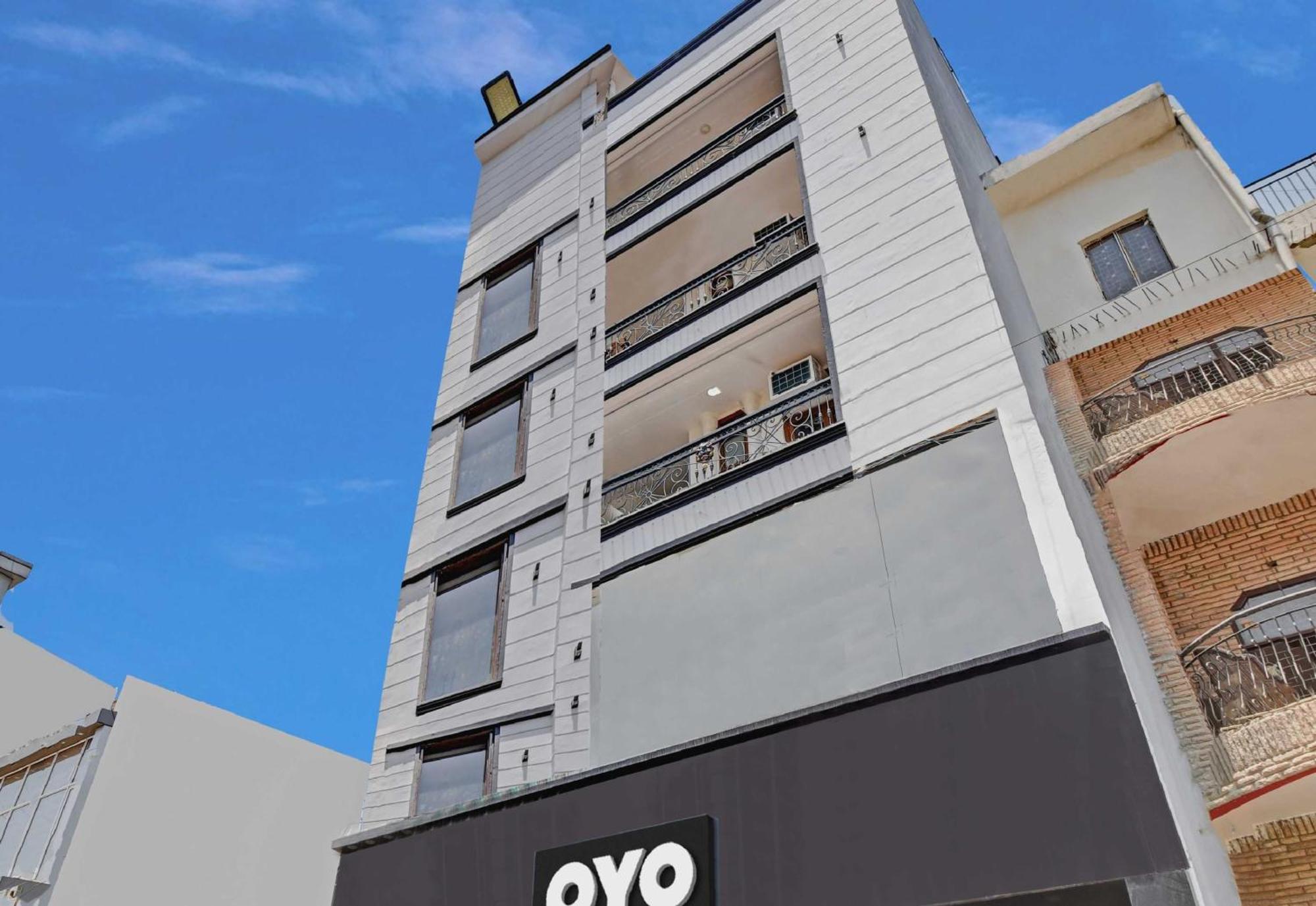 Hotel O Sai Kripa Stay ニューデリー エクステリア 写真