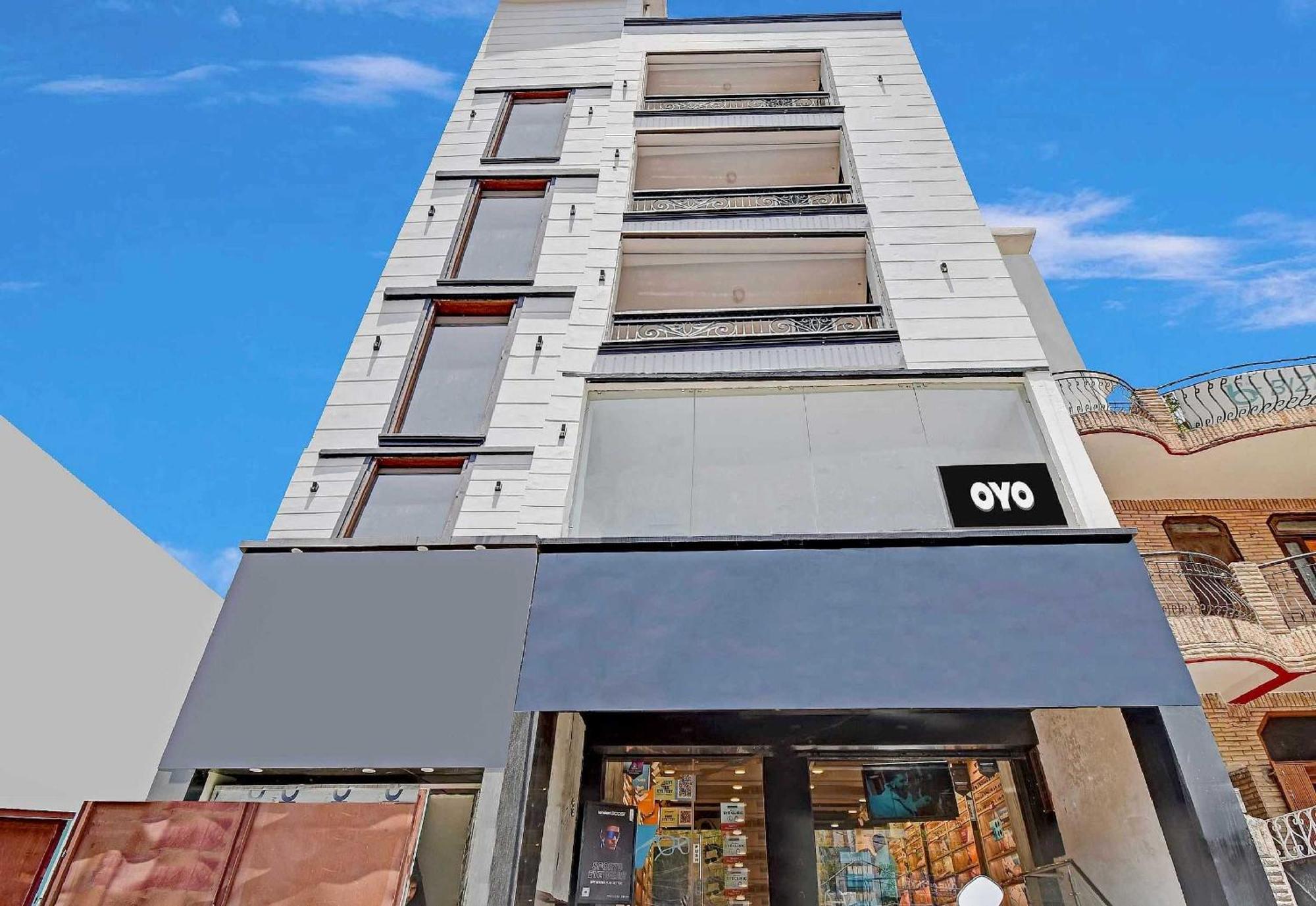 Hotel O Sai Kripa Stay ニューデリー エクステリア 写真