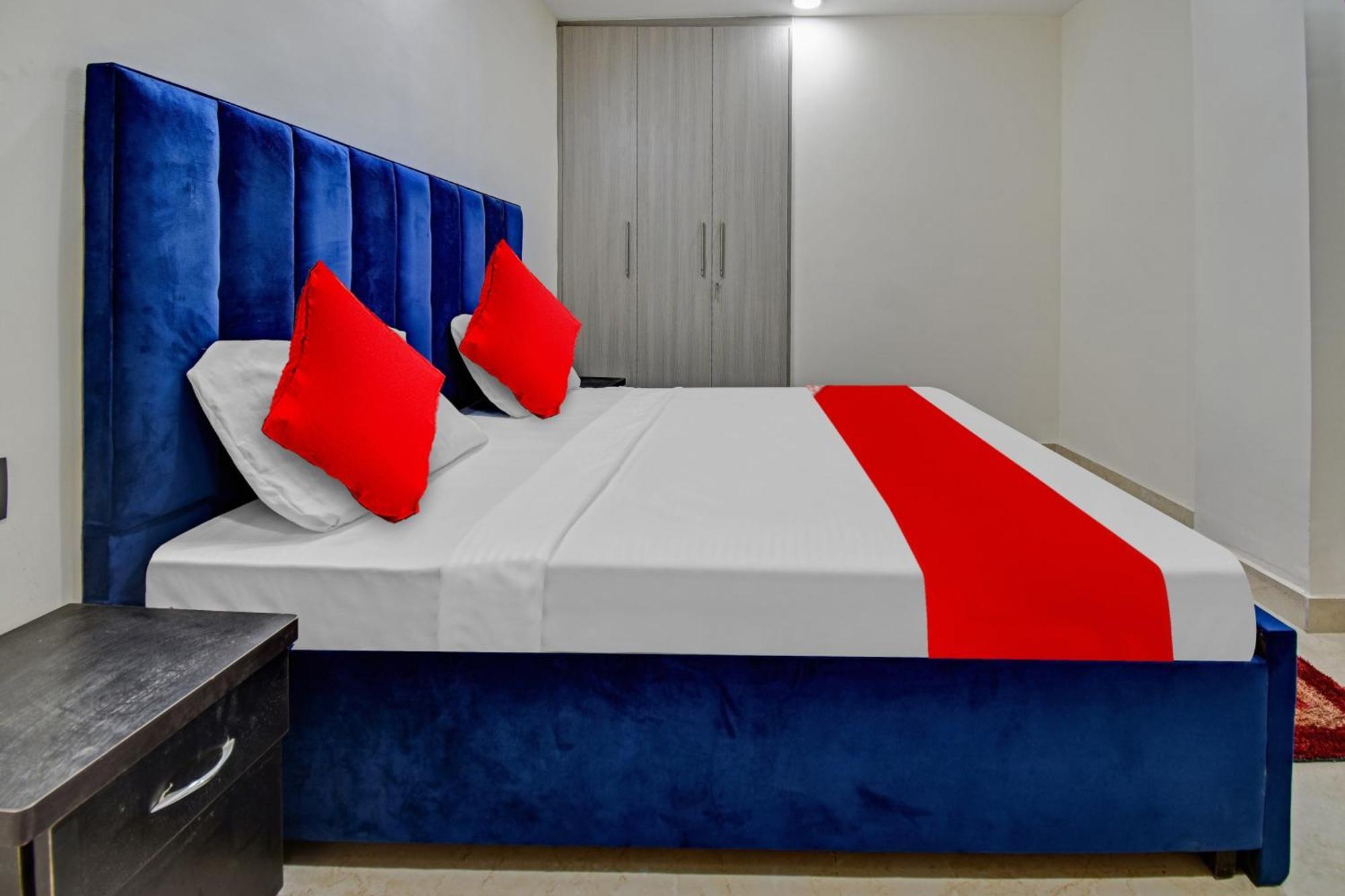 Hotel O Sai Kripa Stay ニューデリー エクステリア 写真