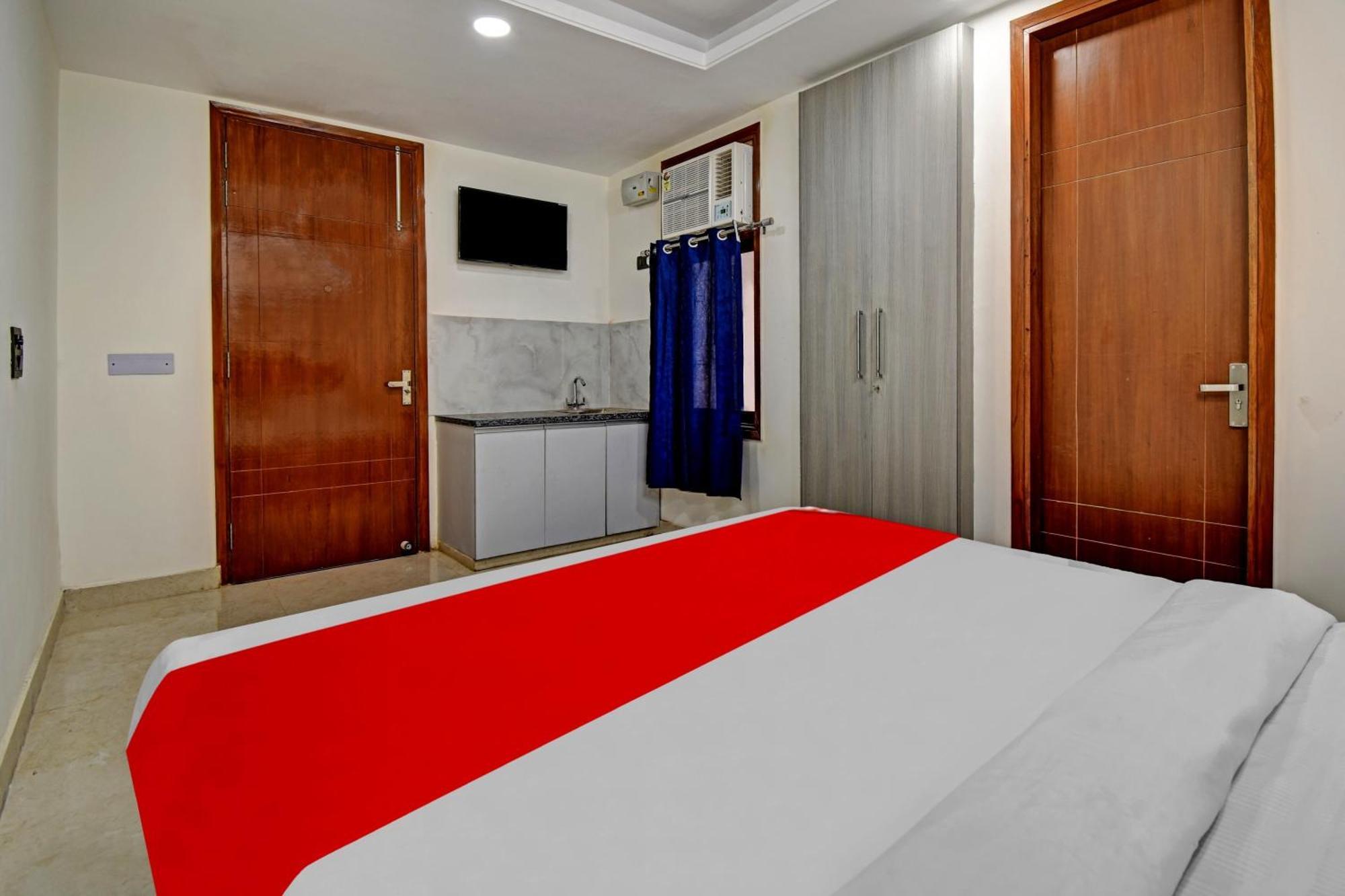 Hotel O Sai Kripa Stay ニューデリー エクステリア 写真