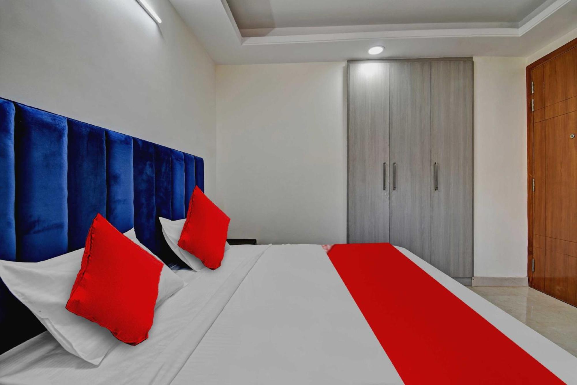 Hotel O Sai Kripa Stay ニューデリー エクステリア 写真
